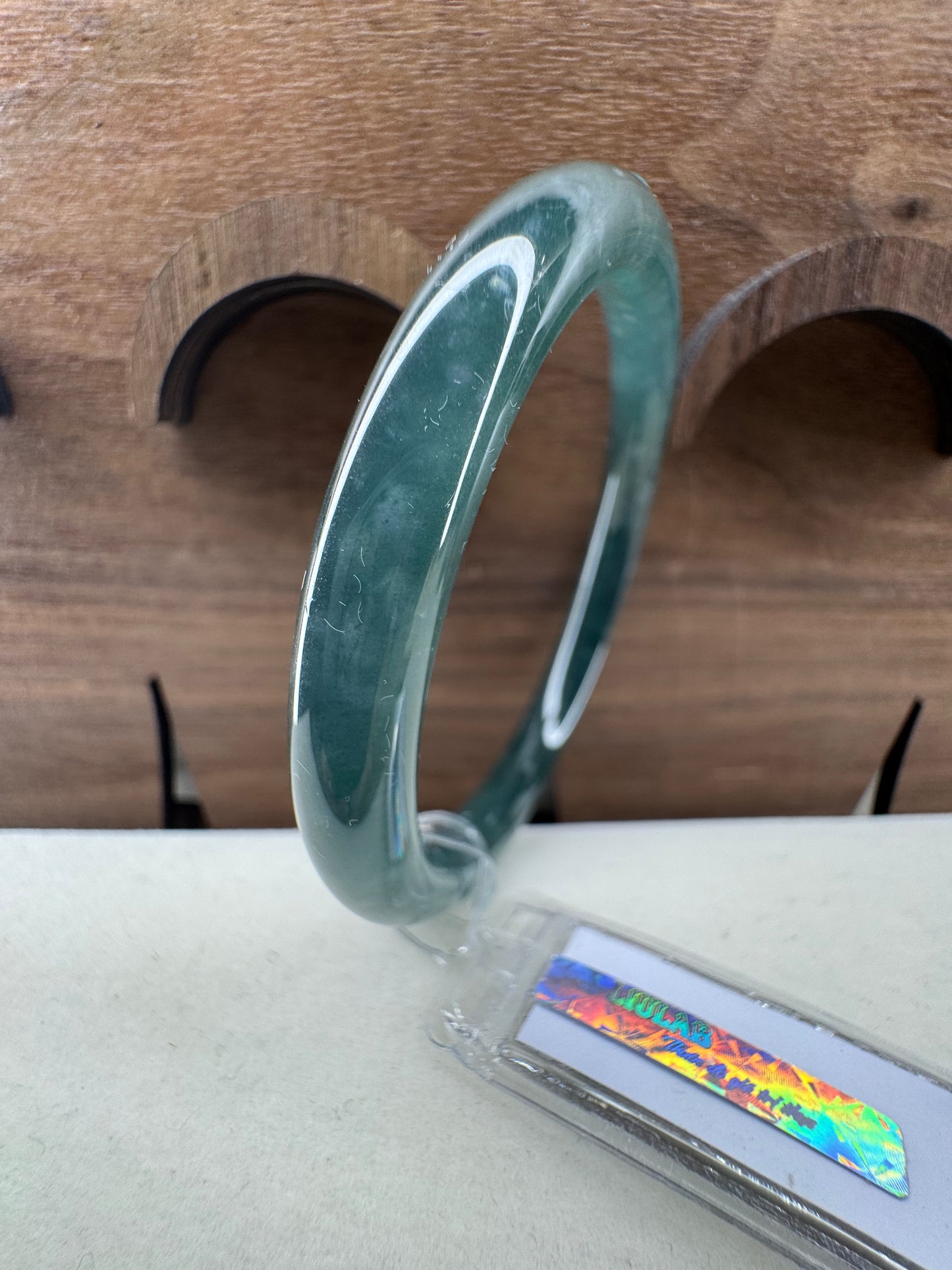Pale White Snow flakes inside Green Classic Round Bangle. size 55mm